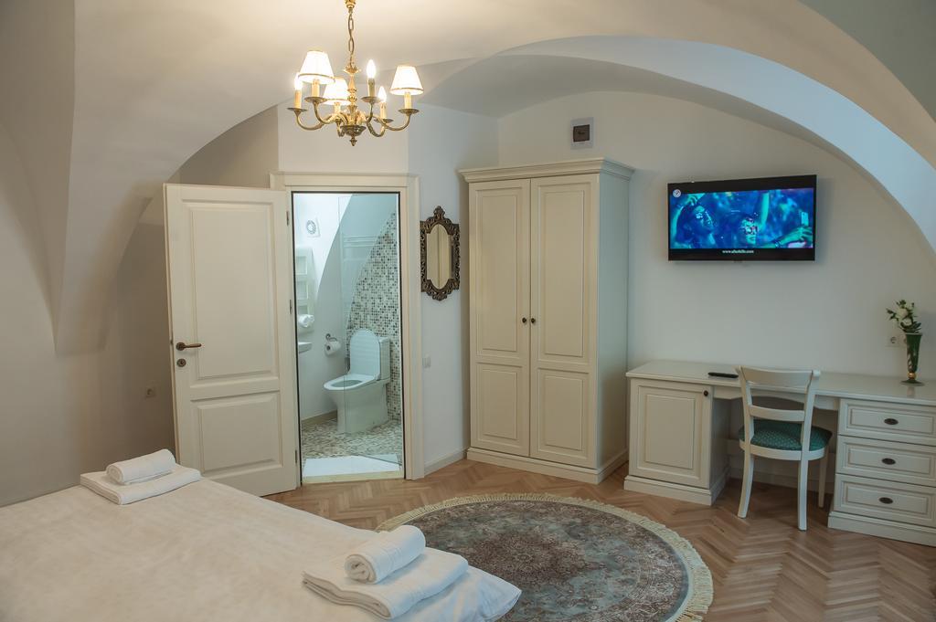 Baroc Apartments & Studio Sibiu Eksteriør billede