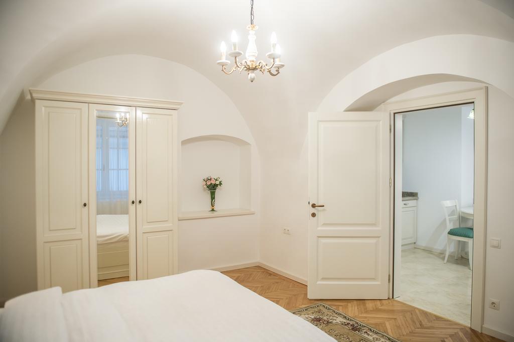 Baroc Apartments & Studio Sibiu Eksteriør billede